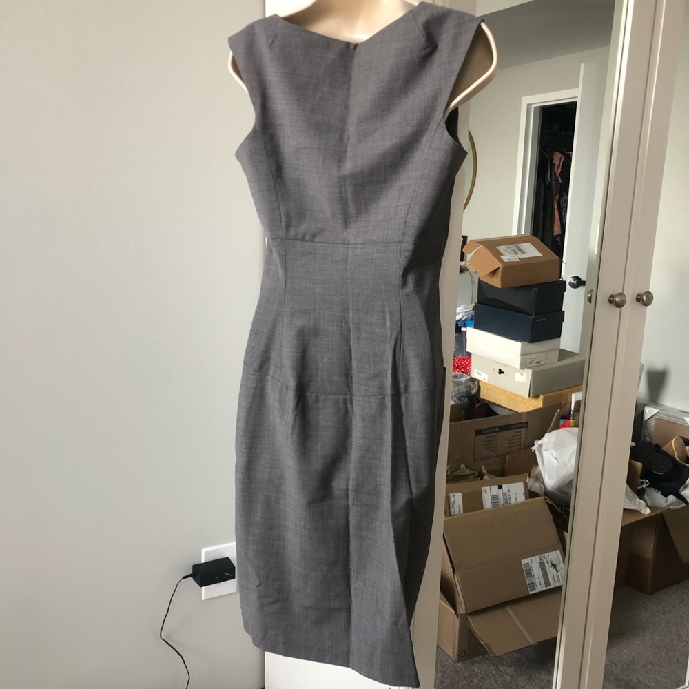 Chaiken sheath dress, sz 6, great for RTO, slight herringbone pattern - Picture 14 of 16